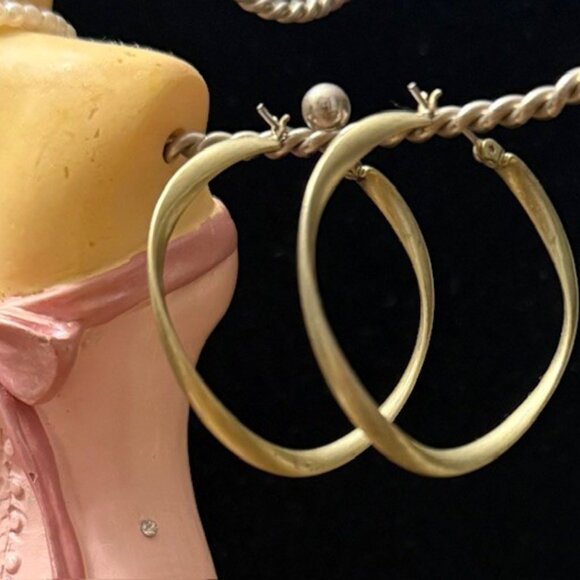 Lia Sophia "TWIX" Earrings - Picture 2 of 7